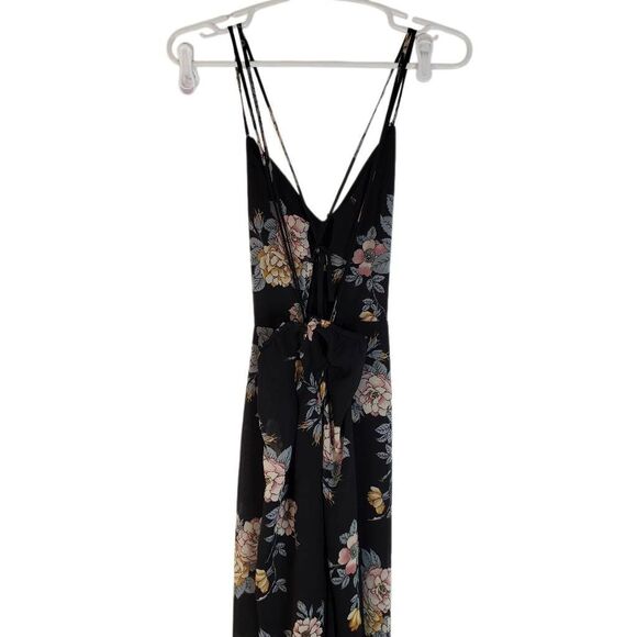 Lulus Shea Black Floral Print Jumpsuit Size Medium - Picture 8 of 15